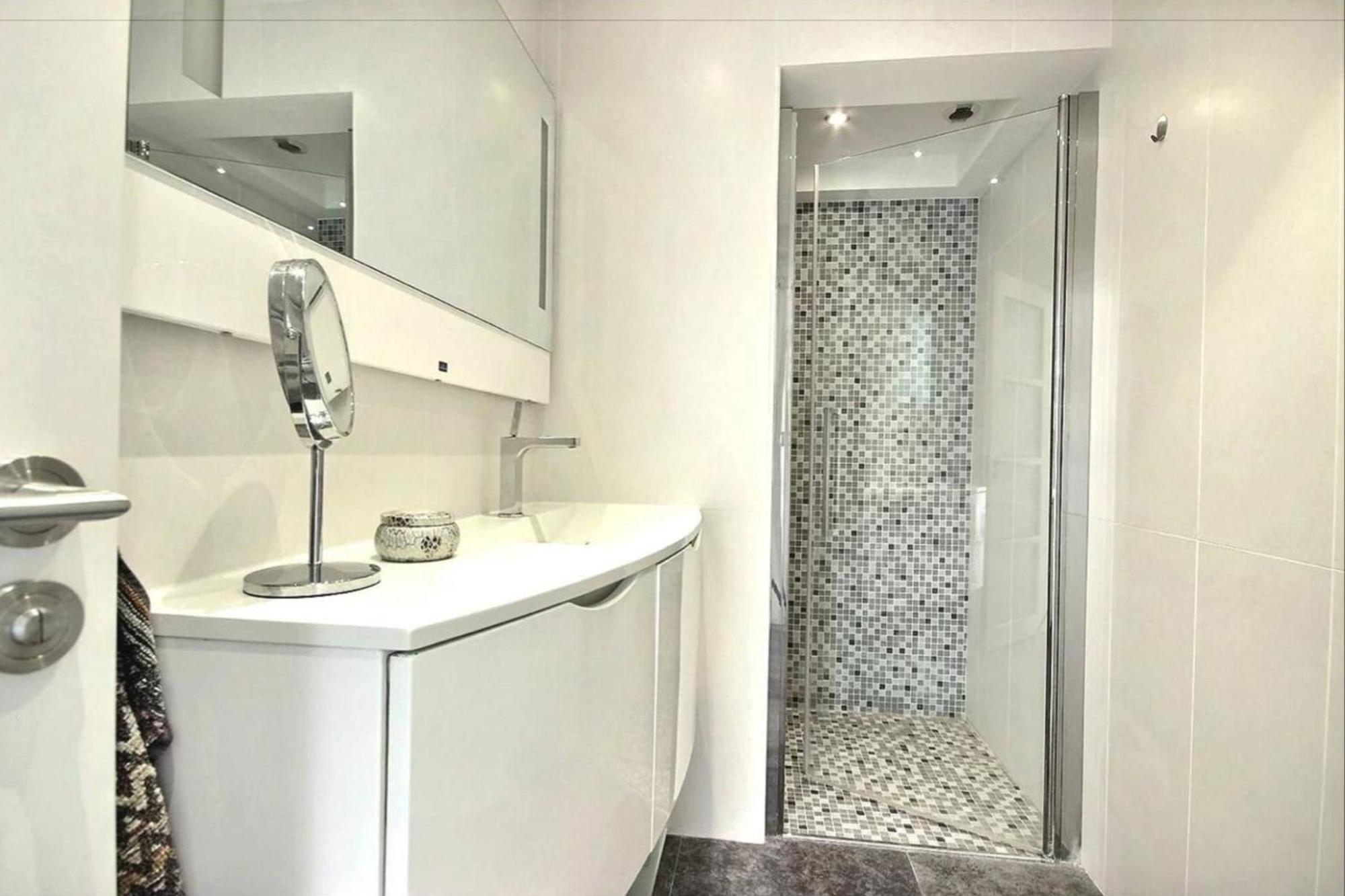 Beautiful T3 With Spacious Balcony Cannes