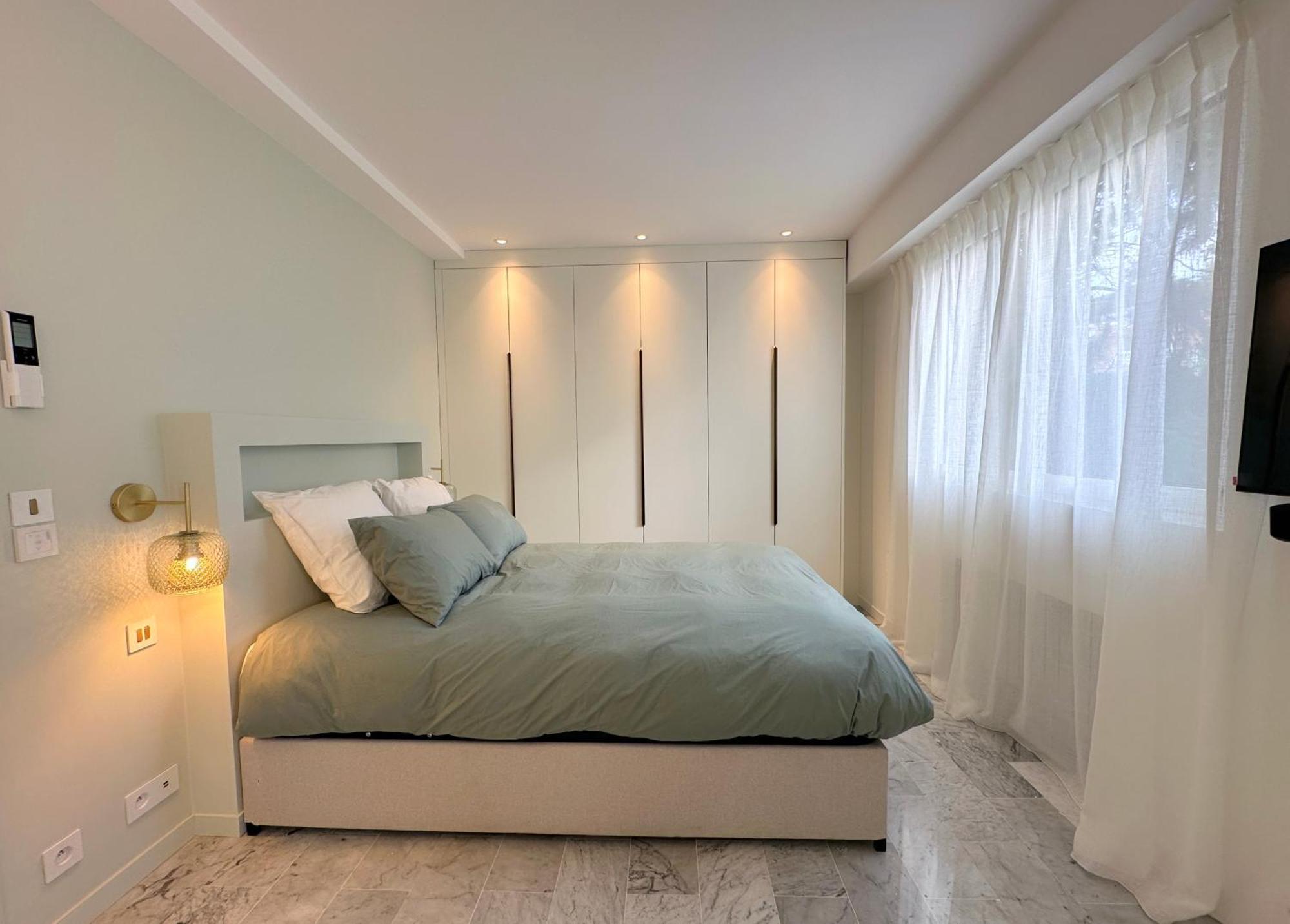 Adriana By Terry's Homes Waterfront Seaview Apartment Cannes