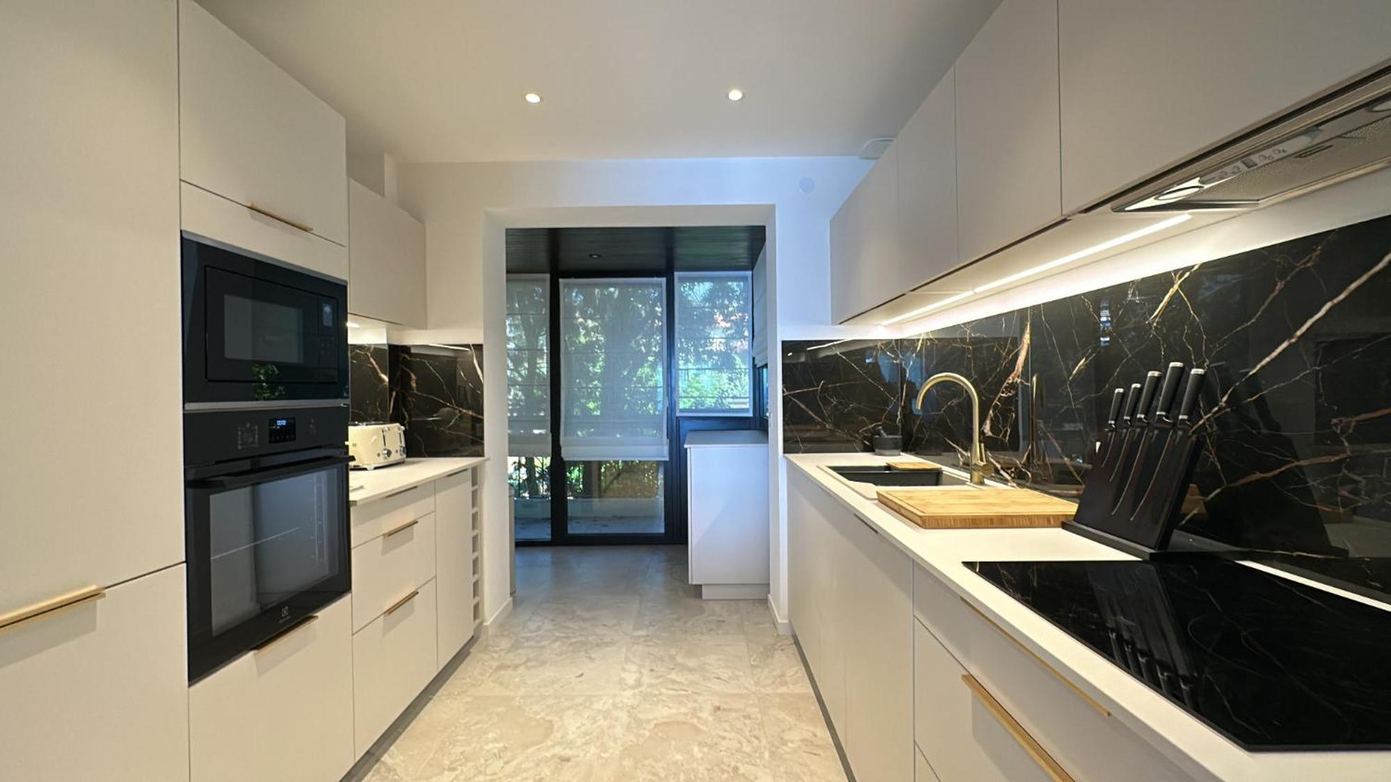 Adriana By Terry's Homes Waterfront Seaview