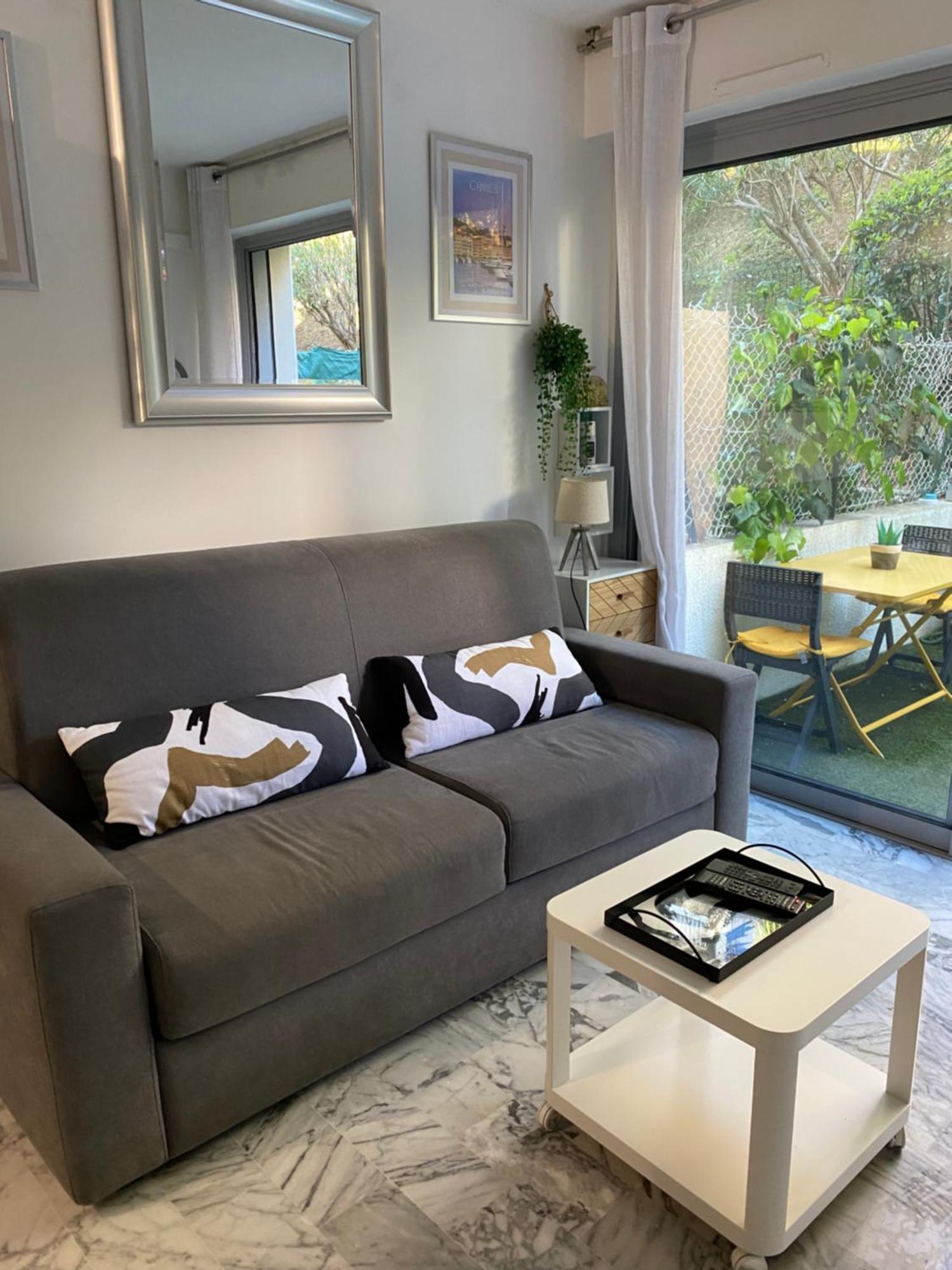 Appartement Charmant Studio Cannes