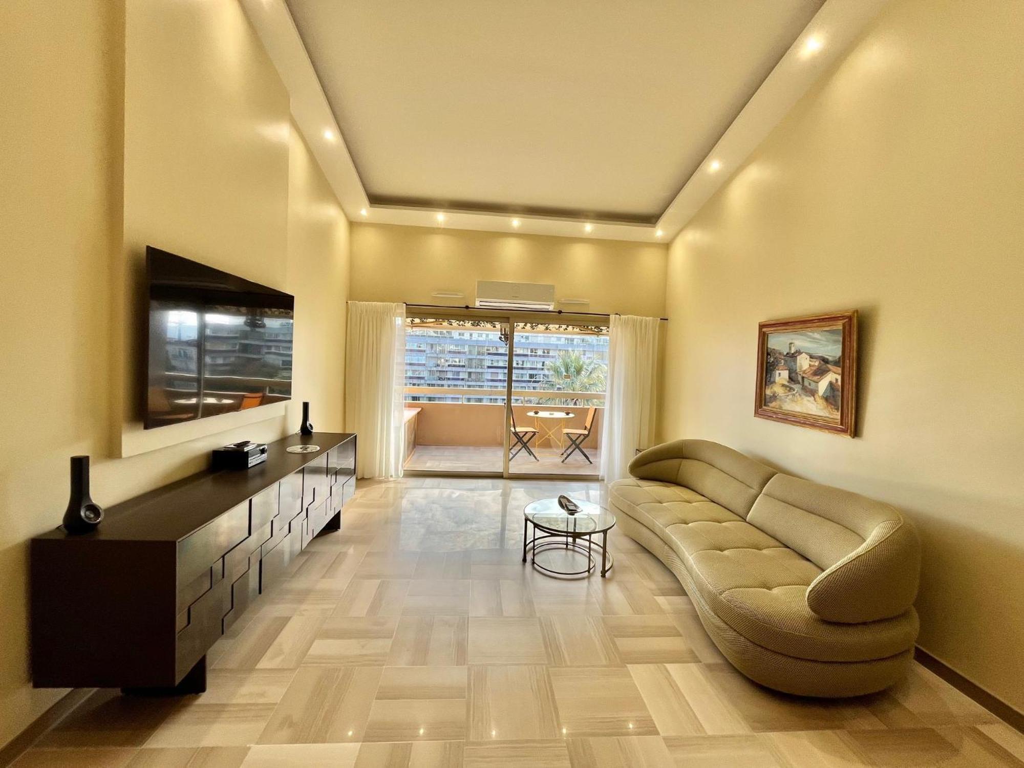 Astoria Luxury Apartment- 3 Bathrooms