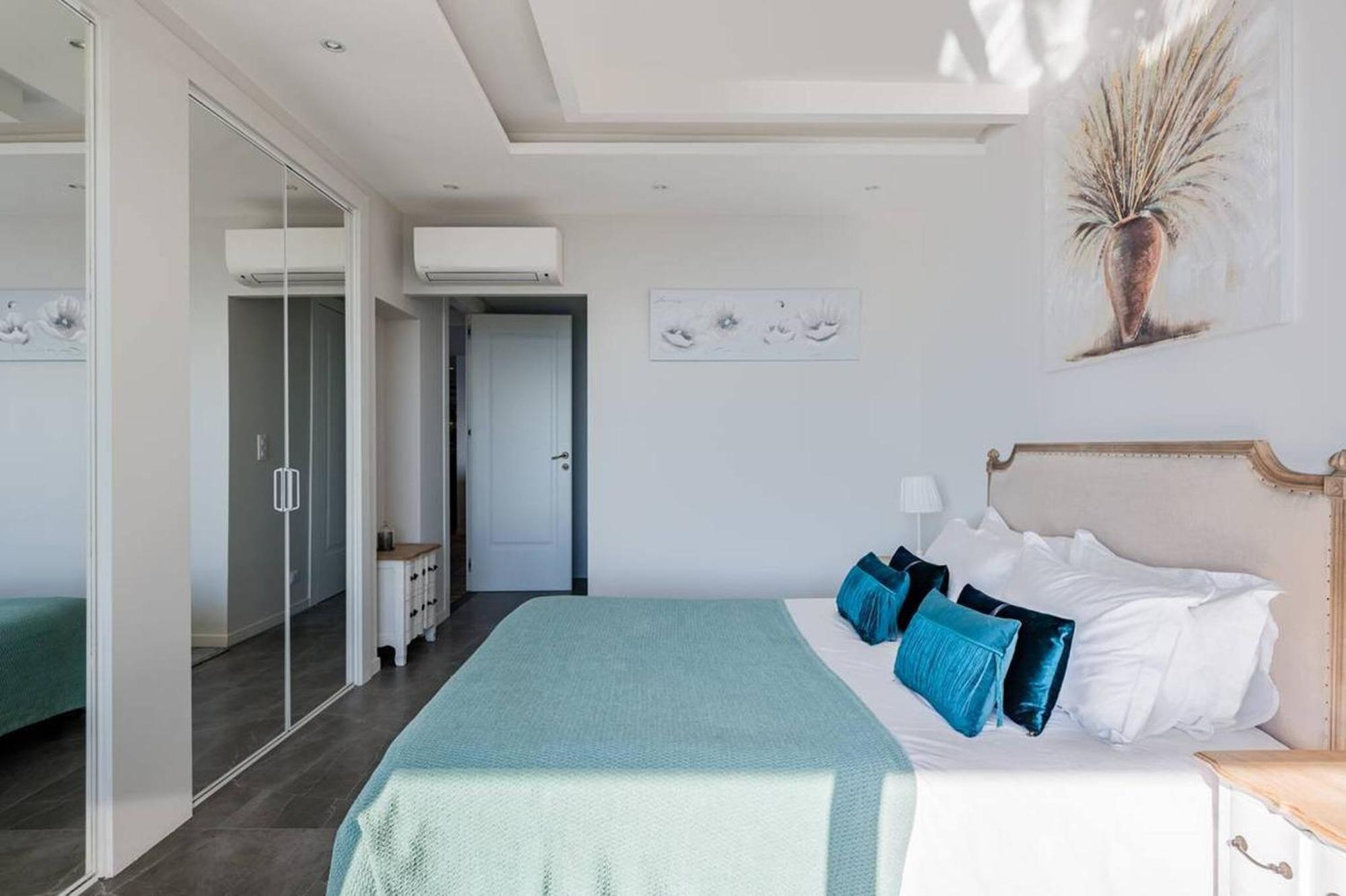 Adriana By Terry's Homes Waterfront Seaview Cannes