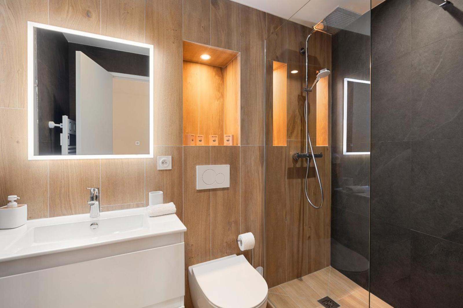 Apartment Suquet Lovers- Centre Historique Cannes