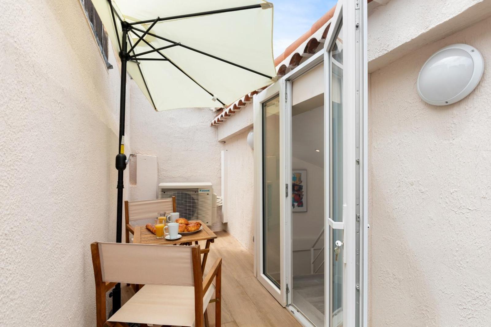 Suquet Lovers- Centre Historique Apartment Cannes