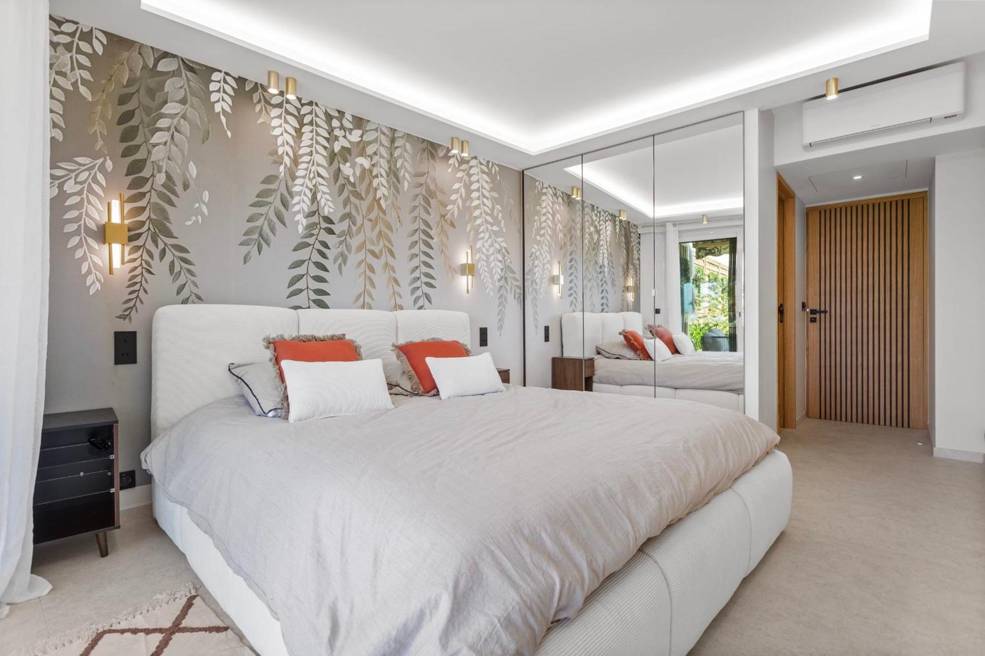 Ref 2004 - - Sea View For Rent Apartment