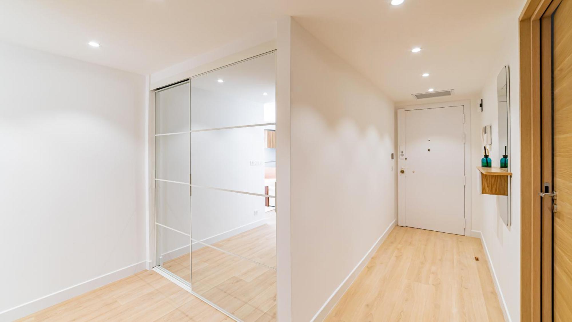 Centre Croisette - Dernier Etage - 3 - 3 Salle De Bains- Prime Location *
