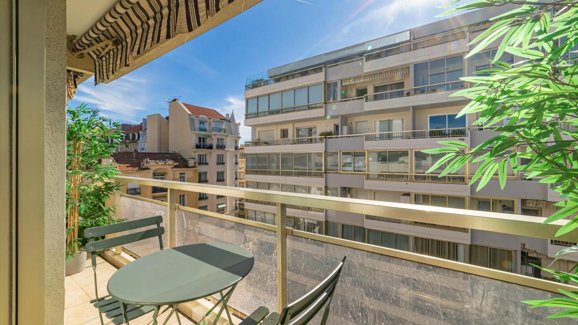 Centre Croisette - Dernier Etage - 3 - 3 Salle De Bains- Prime Location Appartement