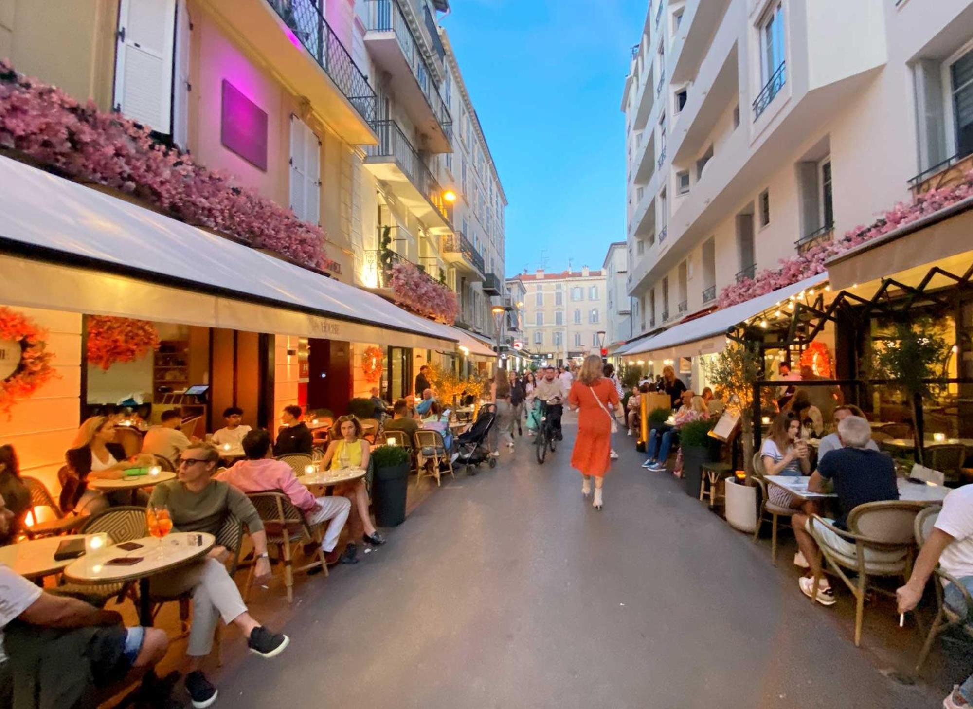 Fabulous Family 2br - Prime Location, Walk To & Shopping - By Totolulu Yellow Corner Apartment Cannes