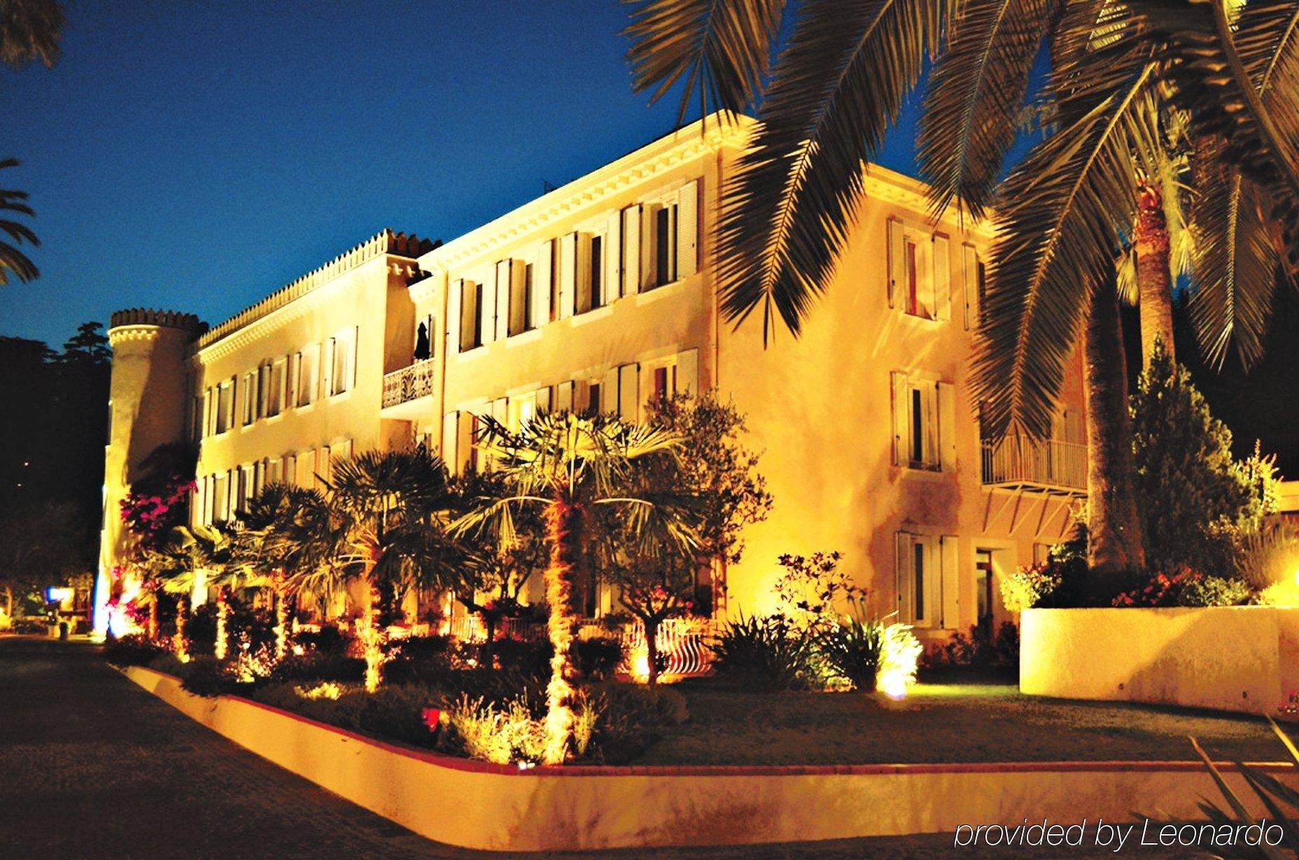 Chateau De La Tour 4*