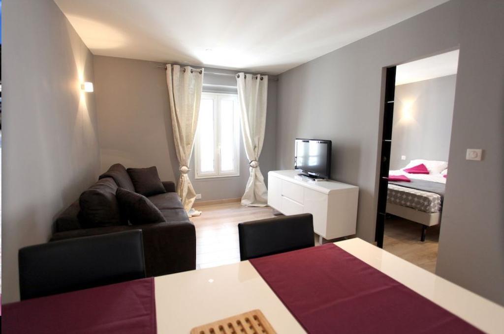 Apartment A 100 Metres Du Palais Et Des Plages *