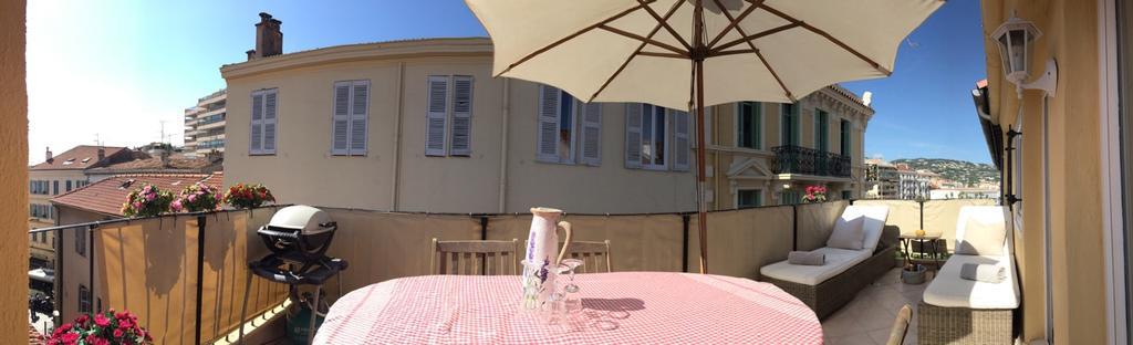 Apartment A 100 Metres Du Palais Et Des Plages *