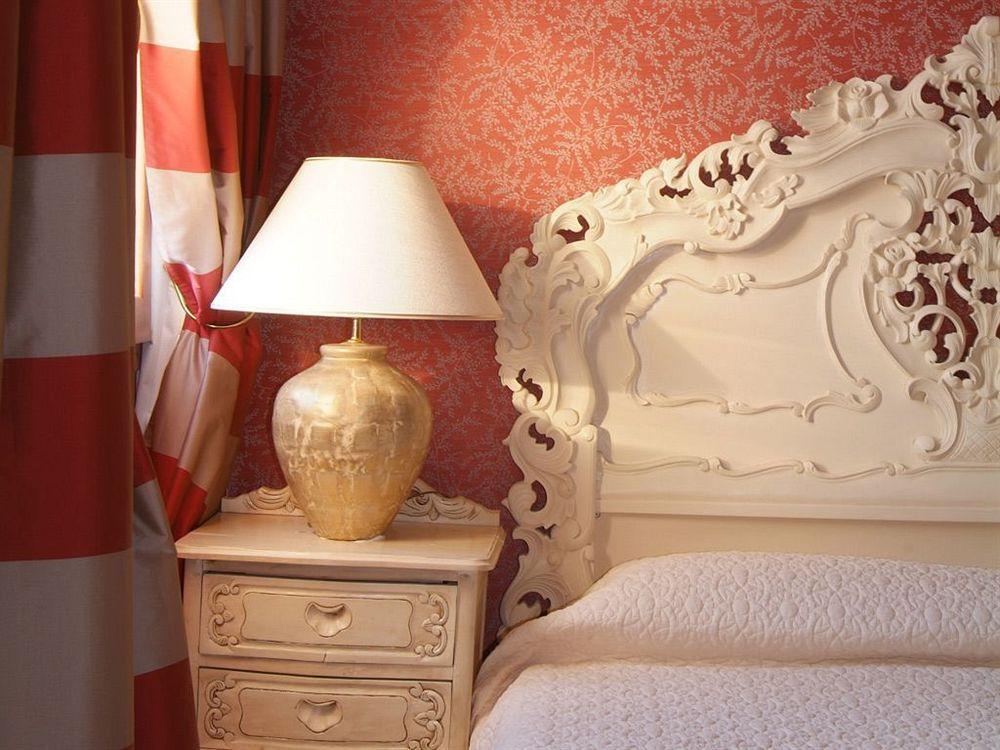 Hotel Chateau De La Tour 4*