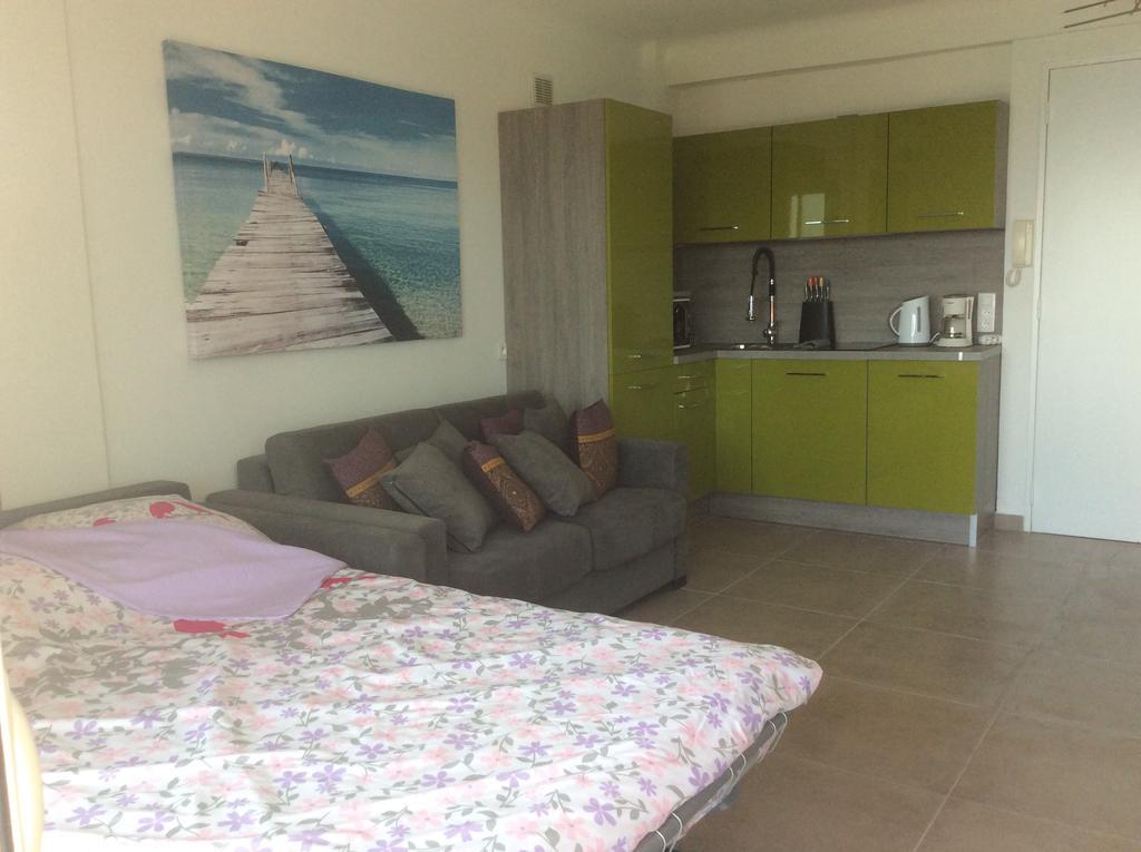 Studio On The Croisette With Sea View Apartamento *