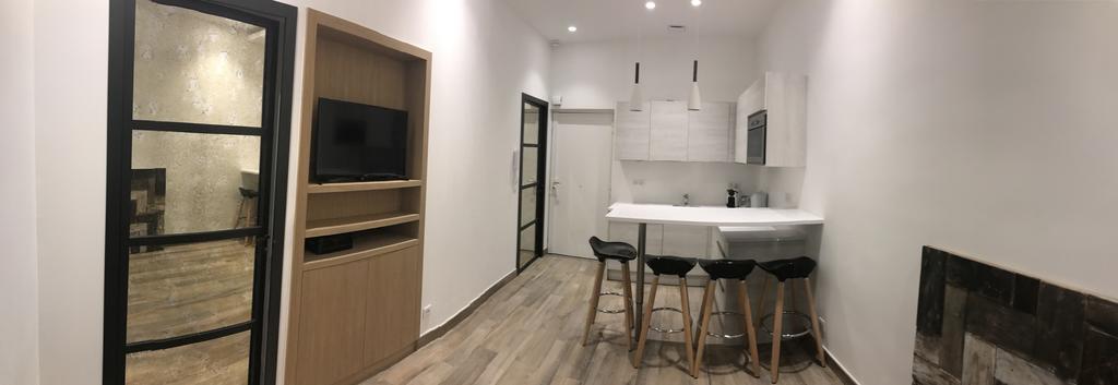 Appartement 2 Pieces Rue Hoche