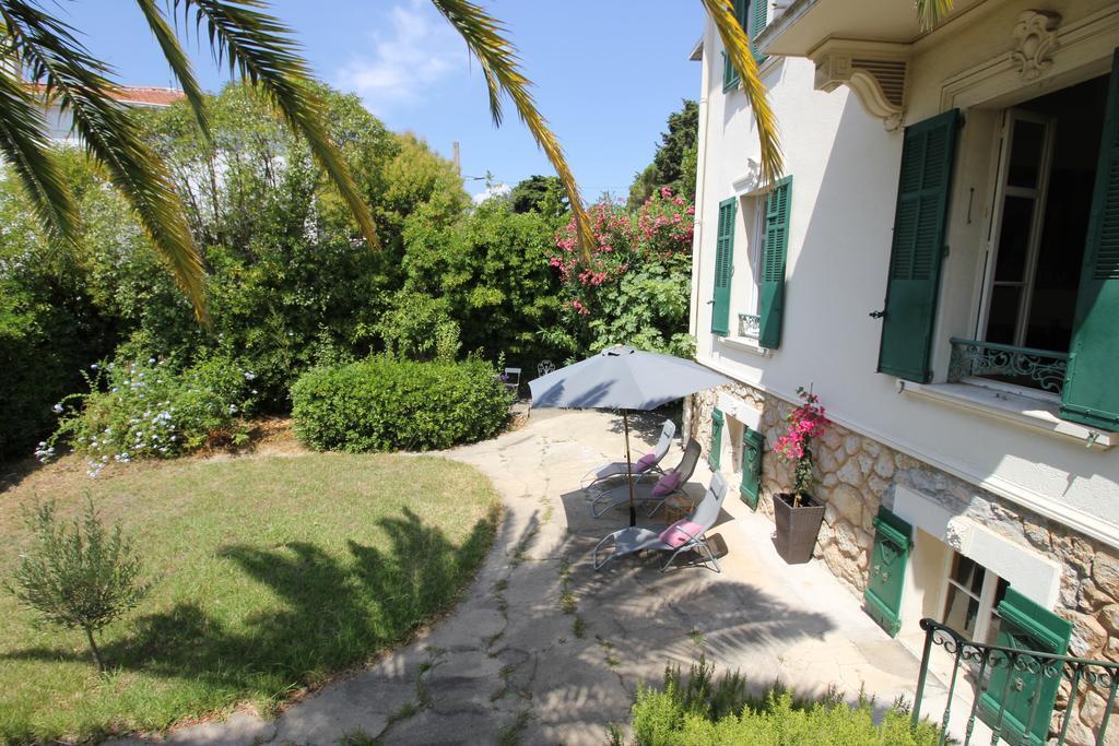 Reine, Rc Jardin * Cannes
