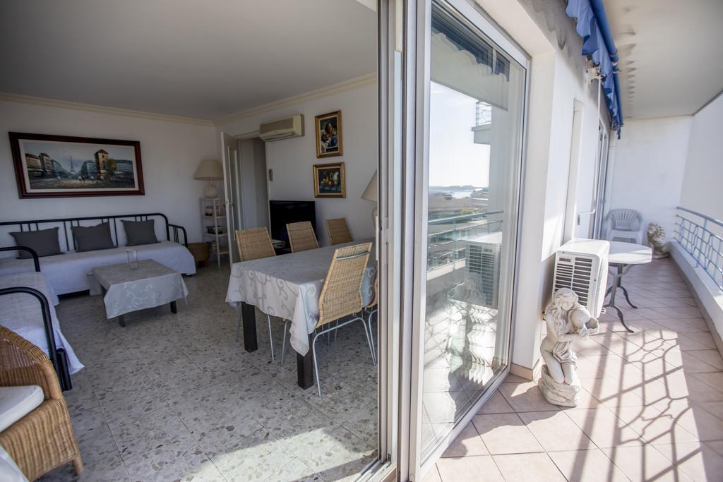 Very View By Connexion Cannes