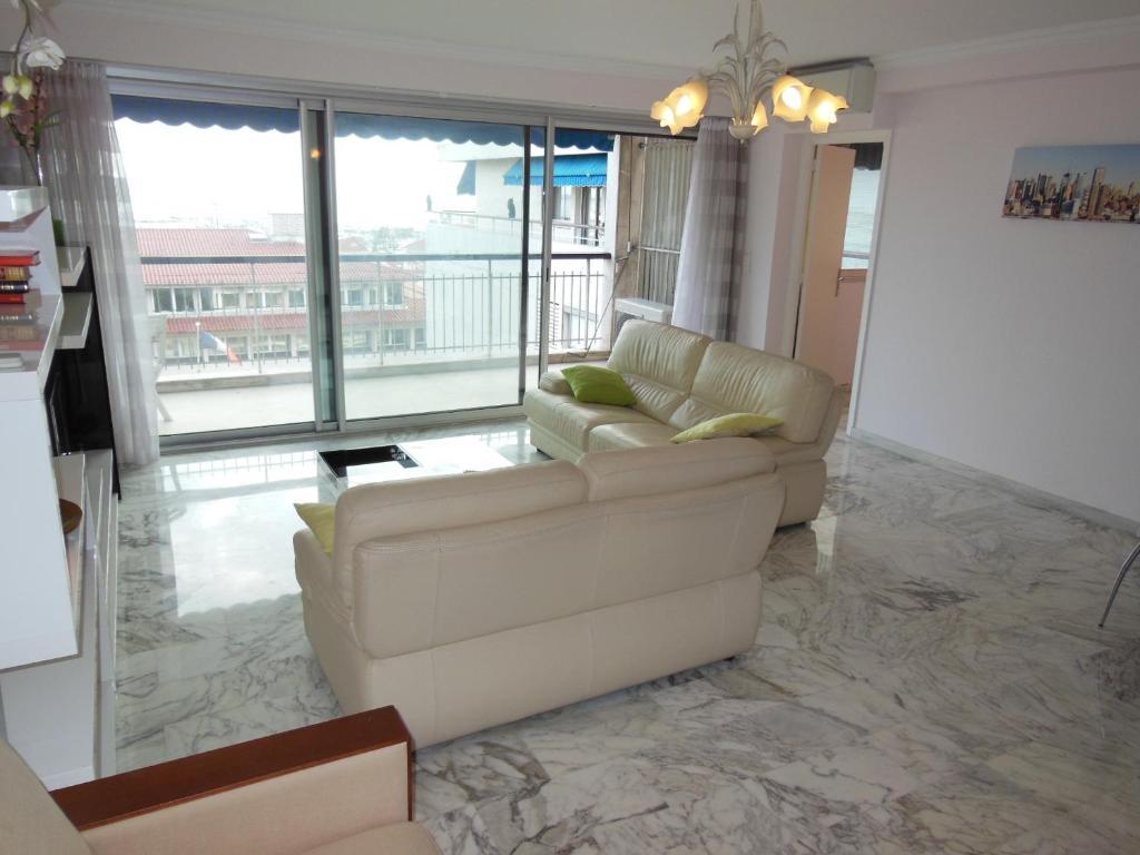 2, 3 And 4 Bedroom Sea View Forville 5 Mins From The Palais