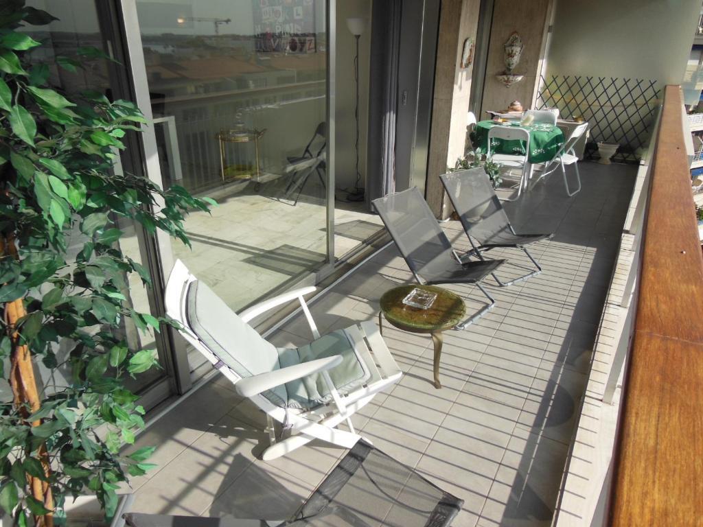 Apartment 2, 3 And 4 Bedroom Sea View Forville 5 Mins From The Palais Cannes