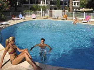 Resideal Premium Aparthotel 4*