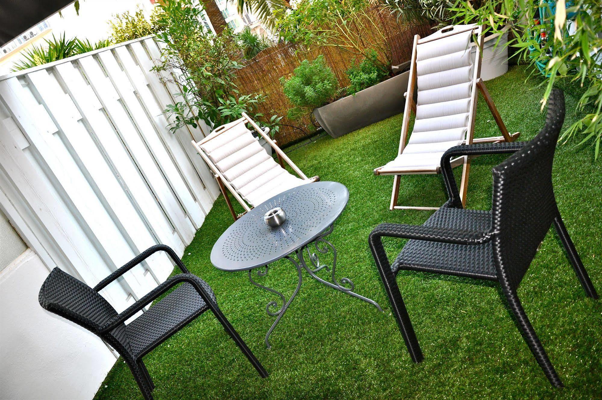 Hotel De Provence 3*