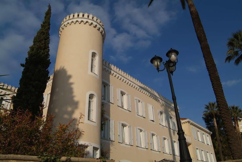 Hotel Chateau De La Tour 4*