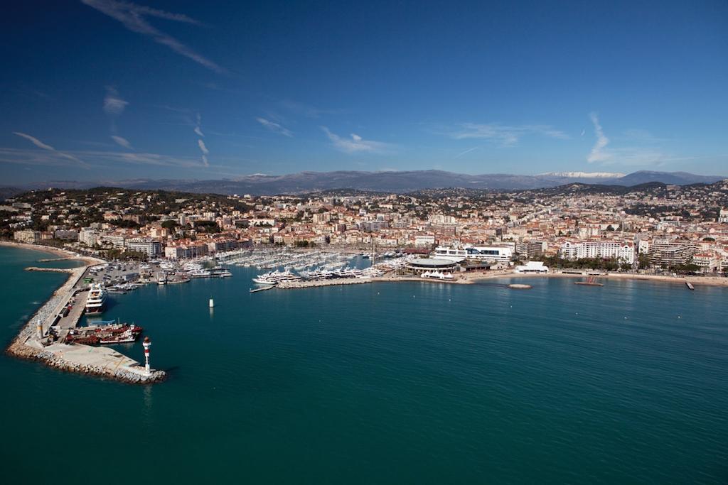 America Cannes