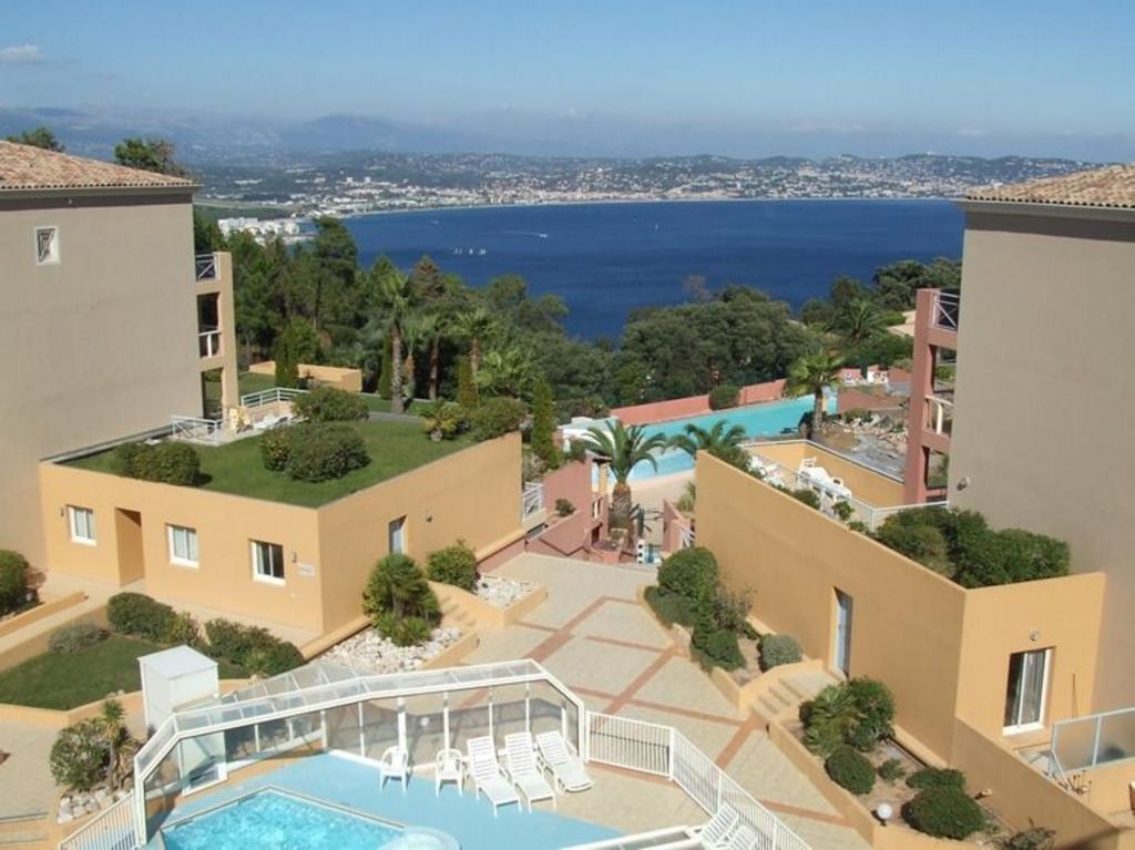 Club Mmv Horizon Bleu * Cannes