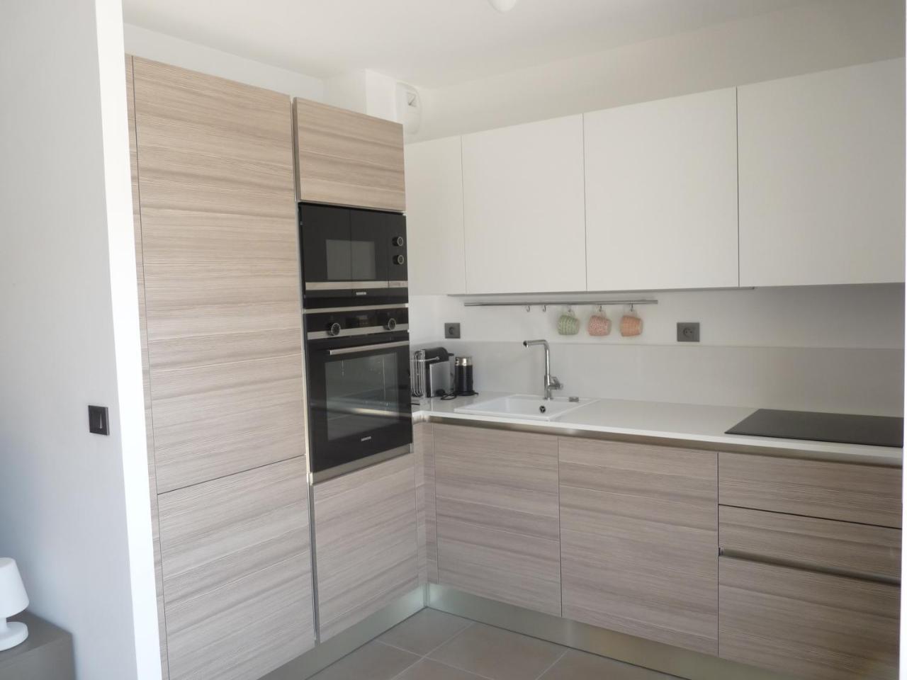 Secret Garden 203 Apartment *