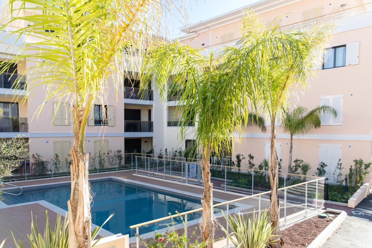 2-br With Garden And Pool In The Heart Of Palm Appartement