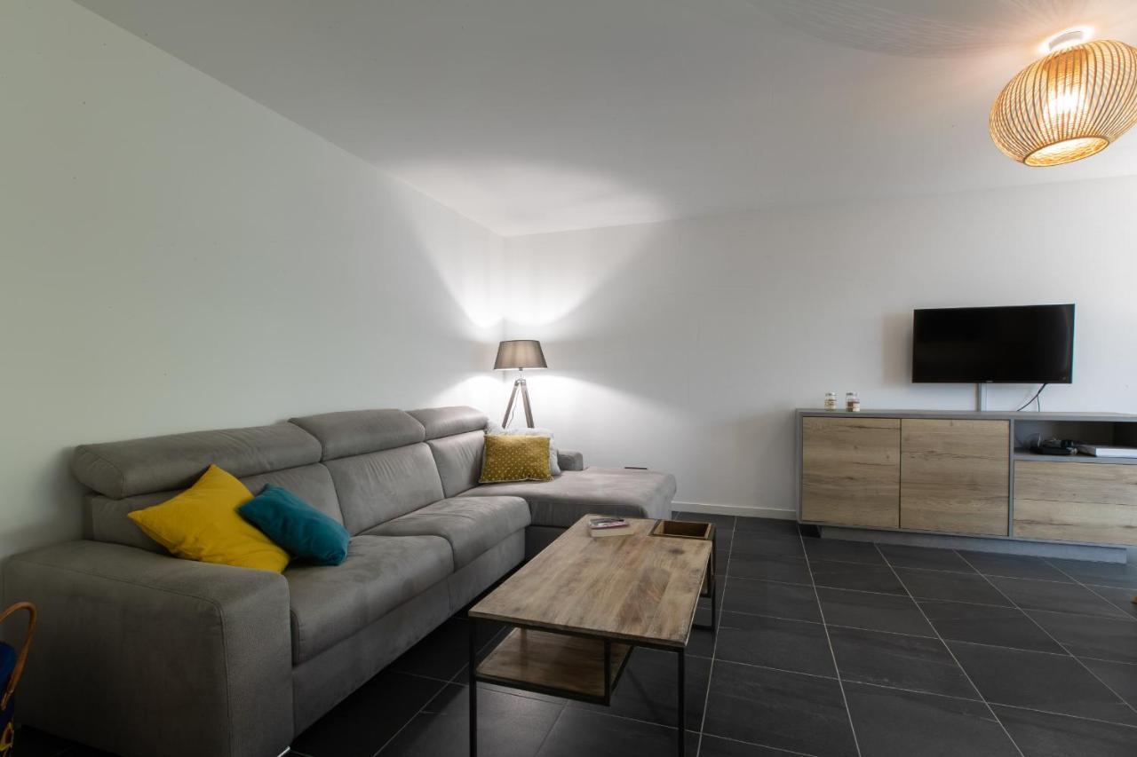 2-br With Garden And Pool In The Heart Of Palm