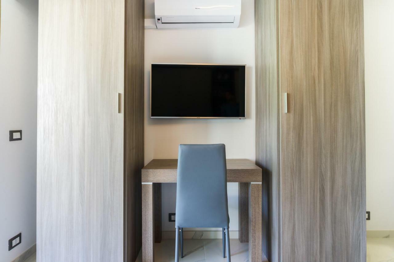 Elegant Studio With Air Conditioning *