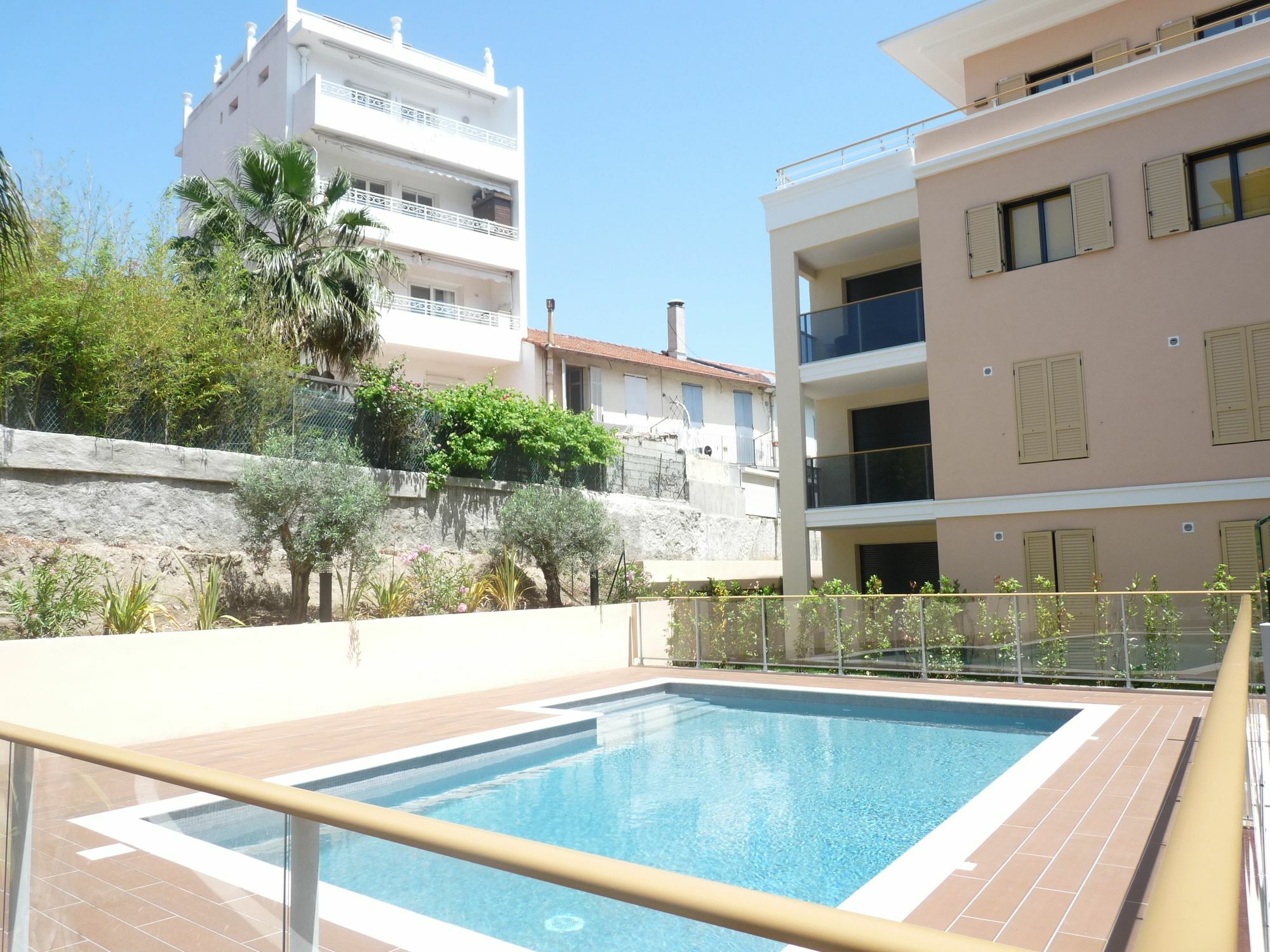 Secret Garden 203 Apartment *