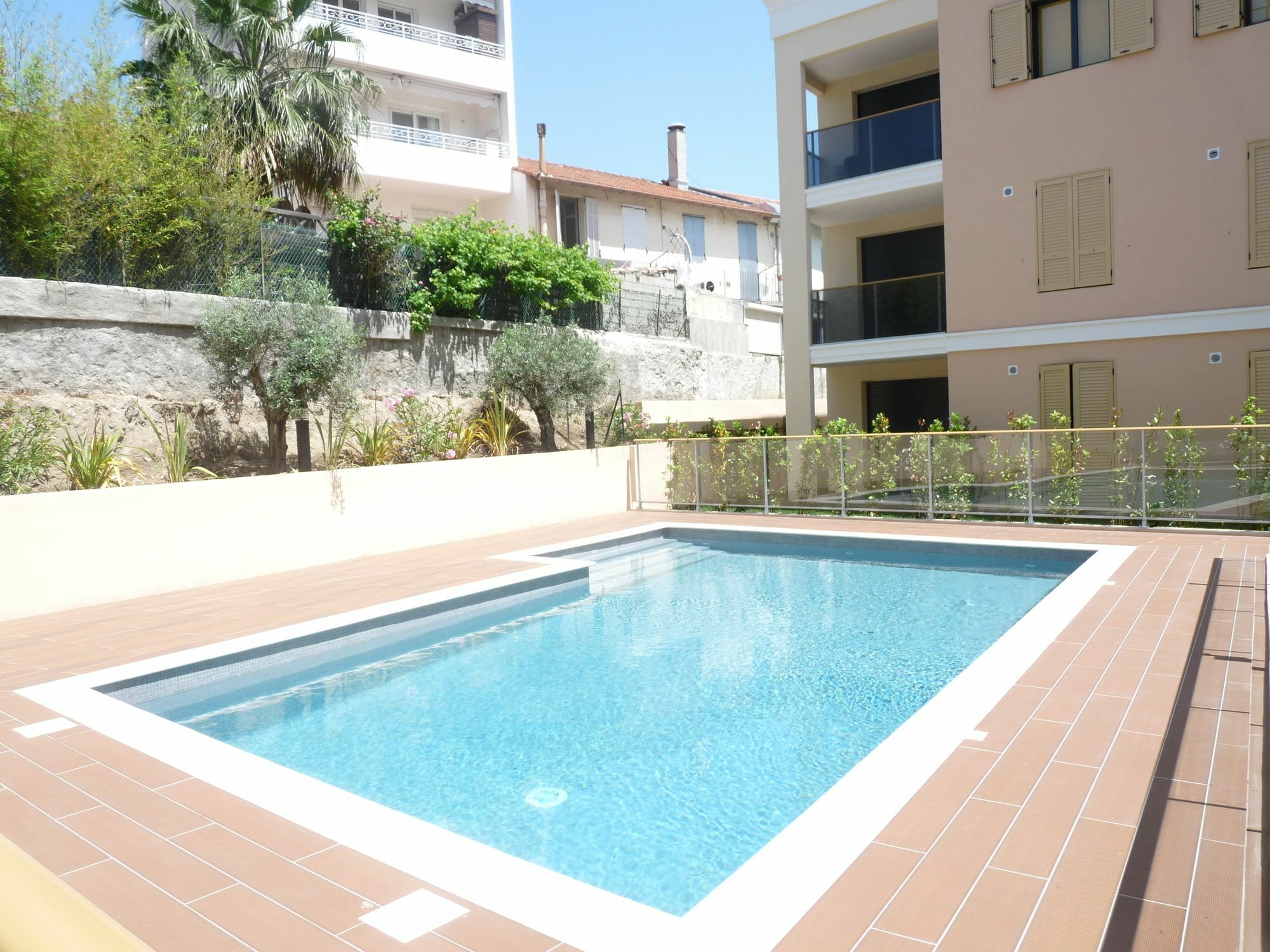 Secret Garden 203 Apartment *