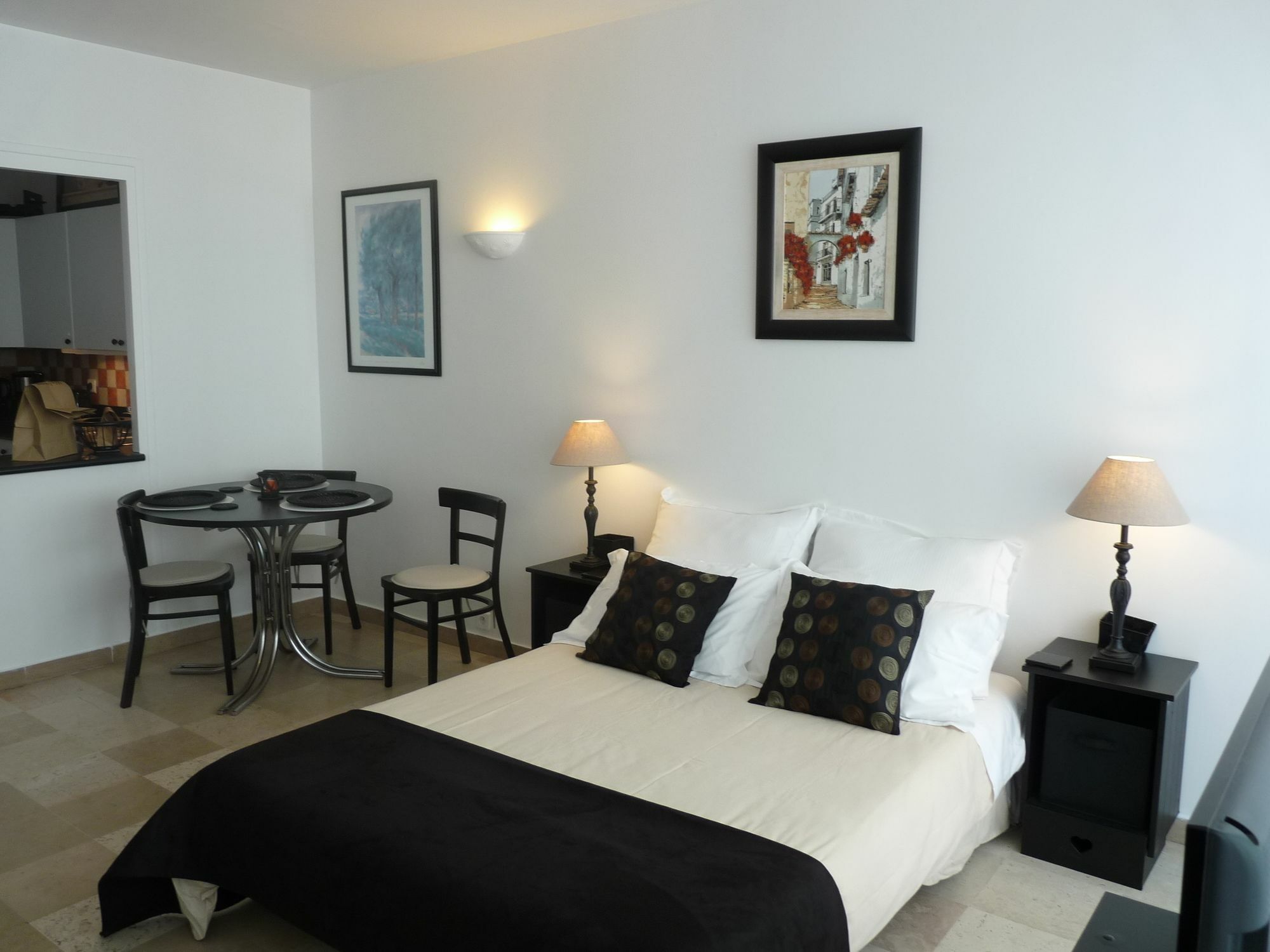 Studio Proche Hotel Martinez Apartment