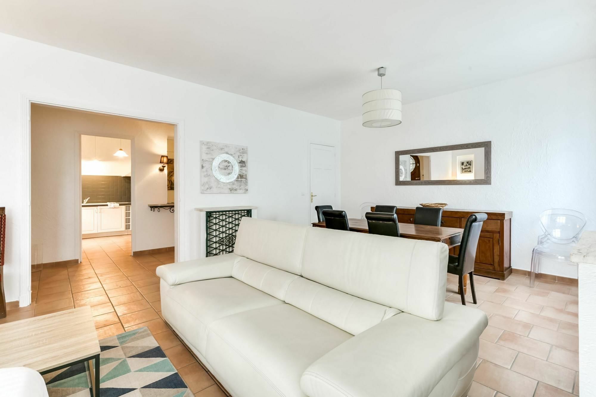 Apartment Lou Biou 4 *