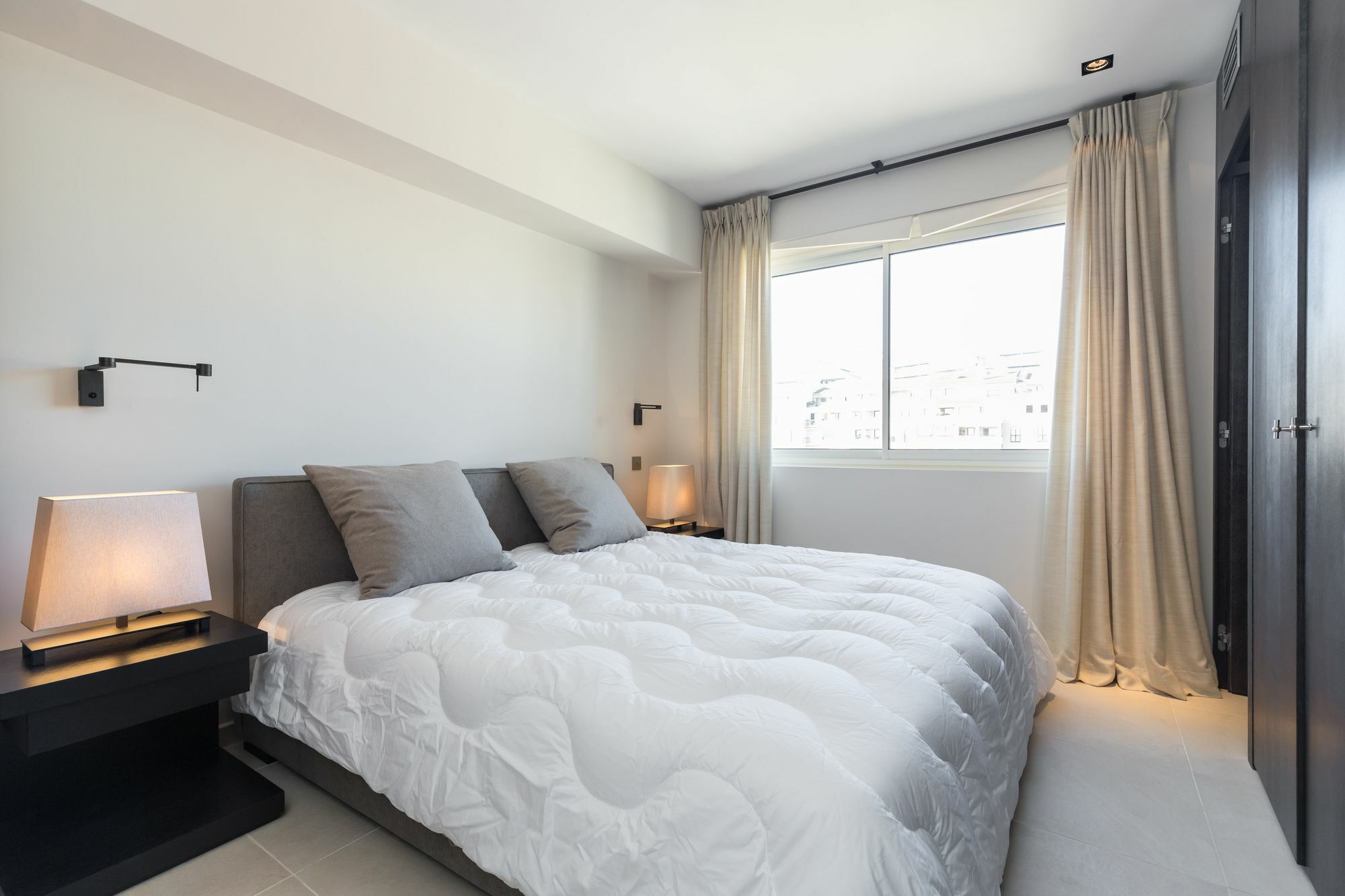 Palais View *