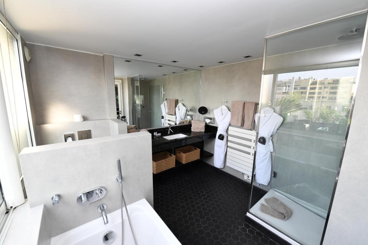 Hotel De Provence 3*