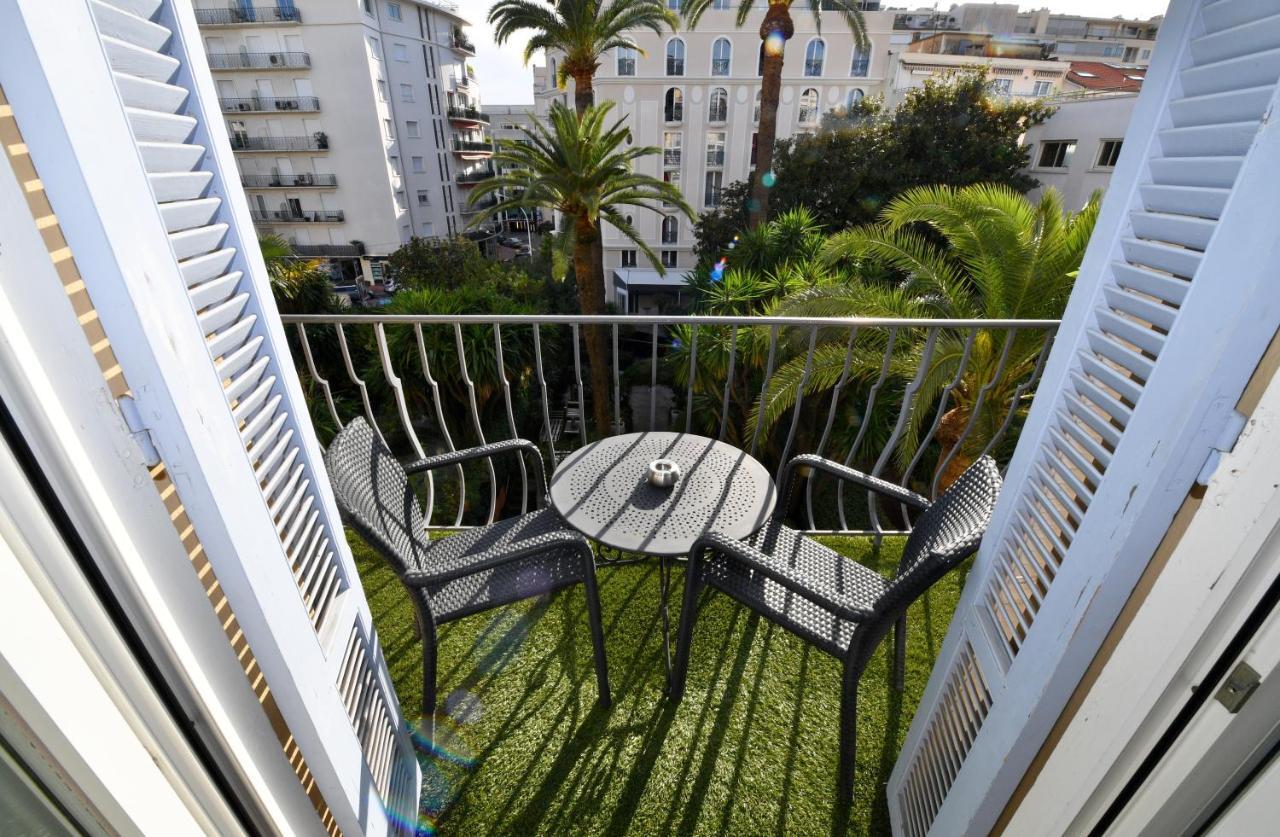 Hotel De Provence 3*