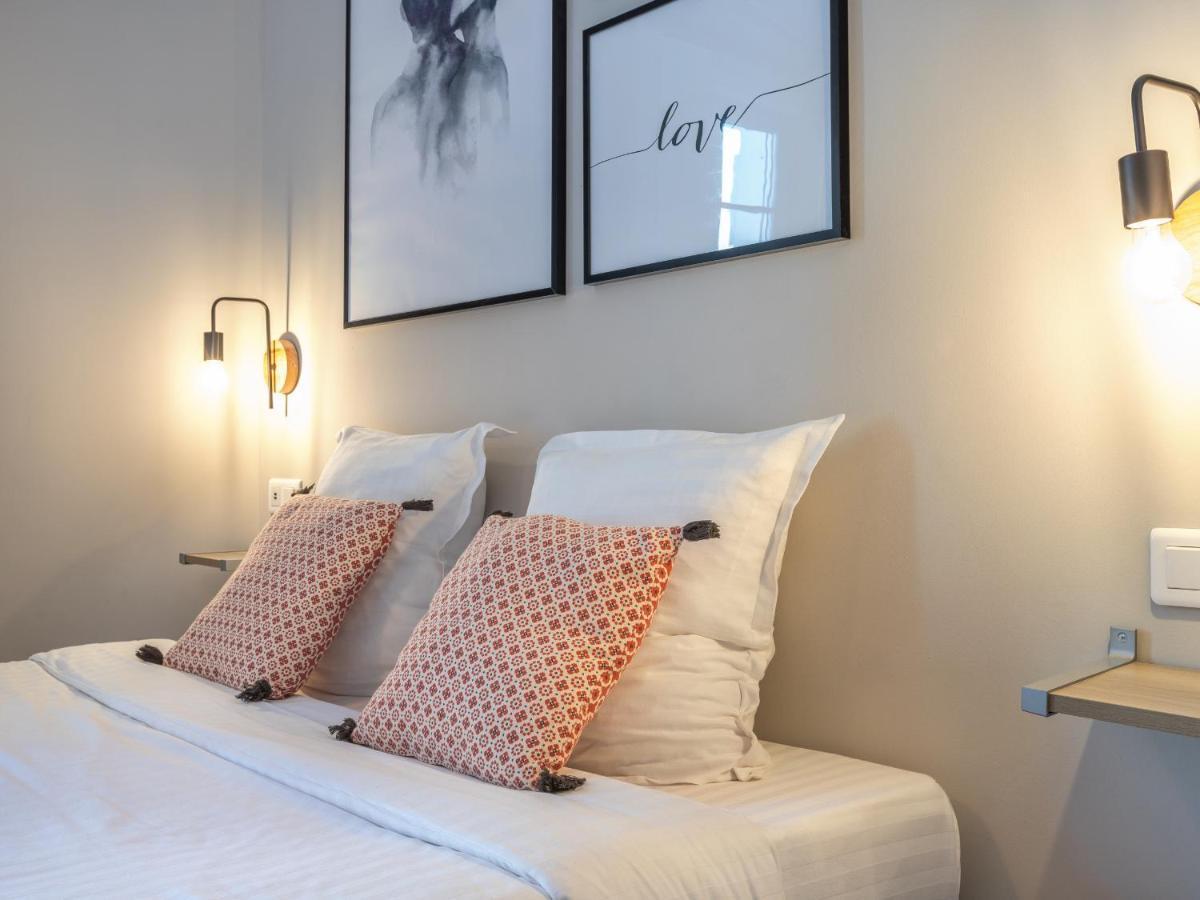Agences Des Residences - Rue Commandant Andre * Cannes