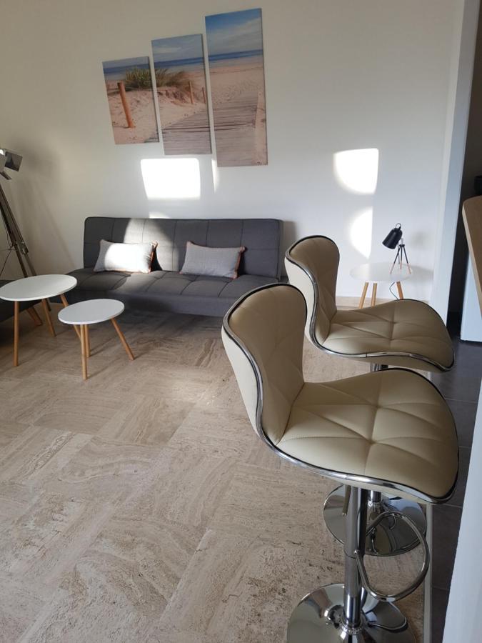++++ Renovated Cosy 50m2 Sunny Flat / Balcony / Close To And To The Palais Des Festivals ++++ Apartment