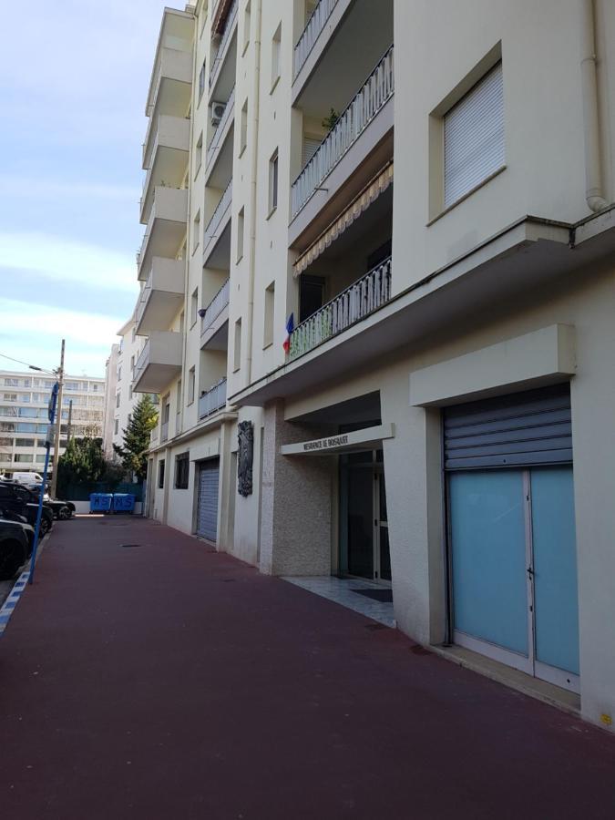 ++++ Renovated Cosy 50m2 Sunny Flat / Balcony / Close To And To The Palais Des Festivals ++++ * Cannes
