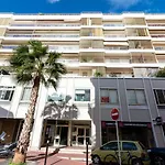 Beautiful Modern Apartment In The Heart Of Cannes