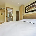 Serrendy 4P Large Terrace Near From Beaches