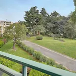 Immogroom - 3 Rooms - Renovated - Pool - Air Conditioning - Parking -
