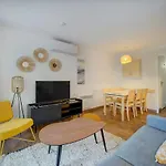 Immogroom - 3 Rooms - Renovated - Pool - Air Conditioning - Parking - Wifi