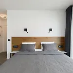 Cannes Croisette, Palais Des Festivals, Beaches, Apart Residence Le Minerve