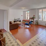 Immogroom - Bright Flat - Near Shops - Congressbeaches