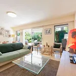 Apartment 2 Bedrooms2 Bathroomsdouble Terrace & Garden In Palm Beach Area