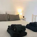 Duplex Rue Montaigne, 200m Palais des festivals