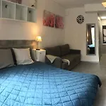 SOPHIES HOMES FÉLIBRIGES BEACH&PALAIS des FESTIVALS